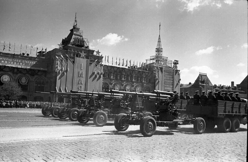 Парад красная площадь 1951. Парад на красной площади 1939. Парад 1 мая 1939 года Москва. Парад 1940.