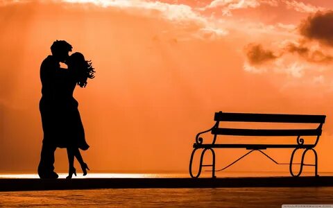 Download Couple in Love UltraHD Free Wallpaper.