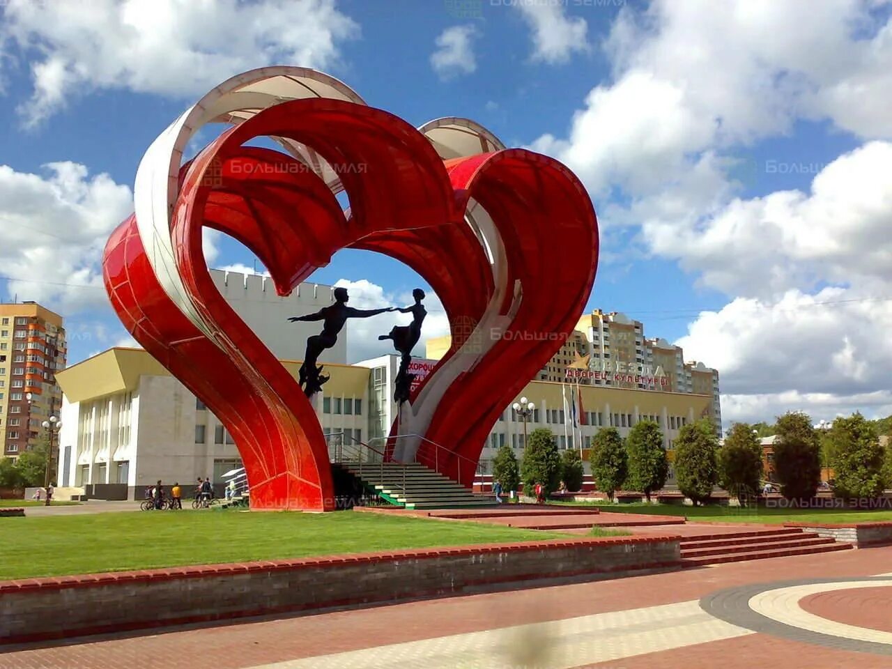 Наро фоминск московская область фото. Наро-Фоминск Московская область. Площадь города Наро Фоминска. Достопримечательности города Наро Фоминск Московской области. Наро-Фоминск город воинской славы.