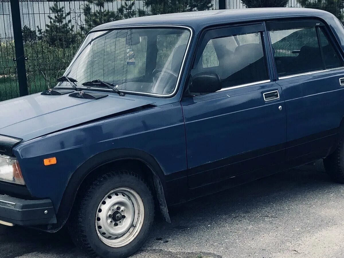 этот уже продан автомобиль 2105 с пробегом. машина лада 2105. ваз 2105 синяя опер. машина лада 2105. уже продан 2105 синий.