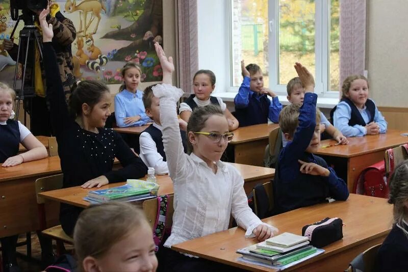 школа 50 новосибирск. школьная эмблема картинки. караганда школа 16. 19 школа ташкент. страница школы 50.