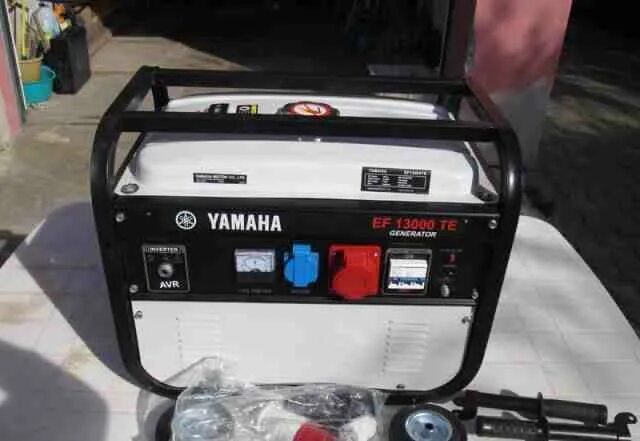 Генераторы yamaha купить. Бензиновый Генератор Yamaha ef12000e. Генератор Ямаха EF 8800. Бензогенератор Yamaha ef5500efw. Yamaha EF 1300 te.