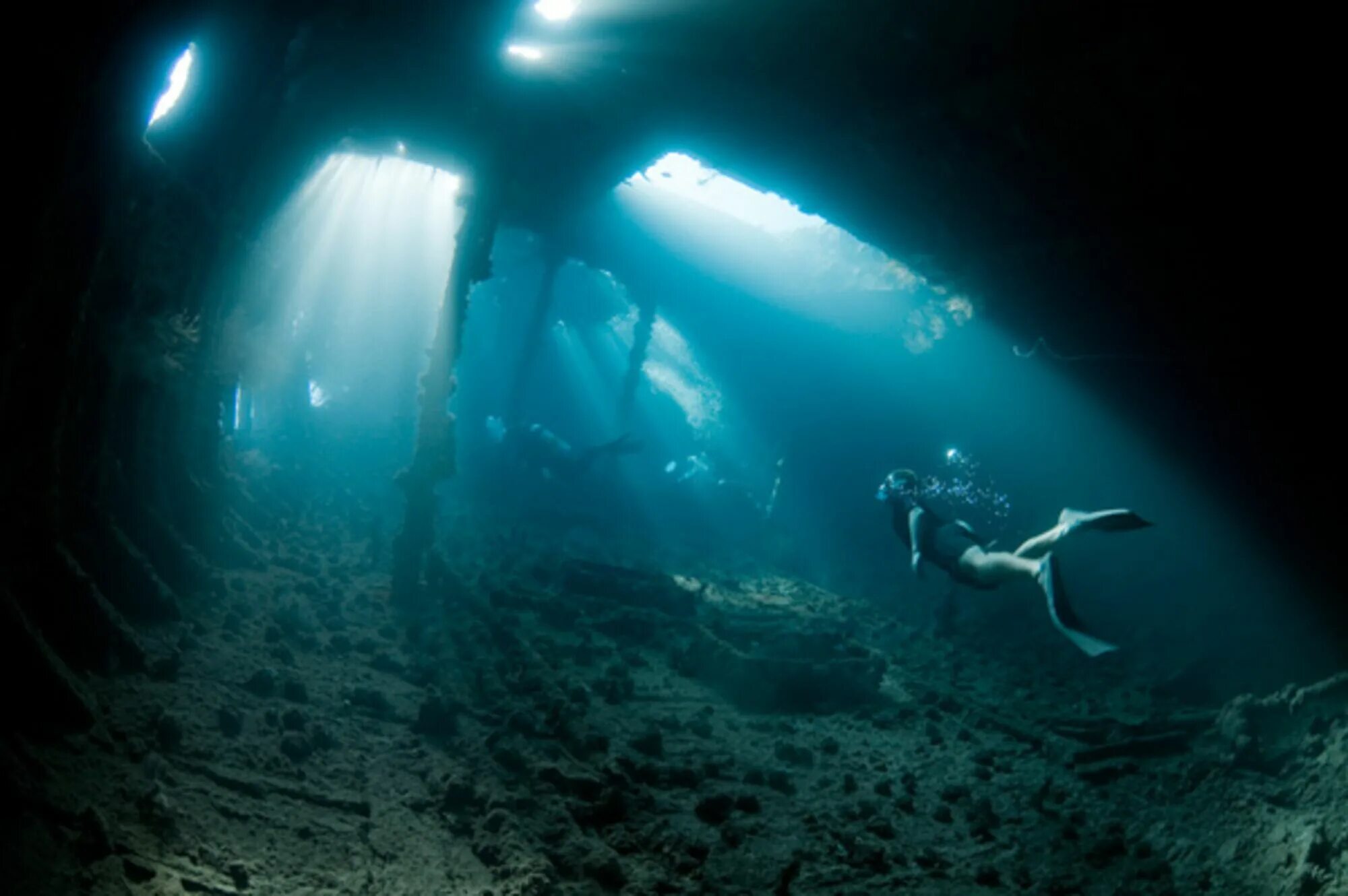 Страшный океан. Монстры океана. Жуткие глубины. Акула мегалодон. Голубая дыра дахаб.