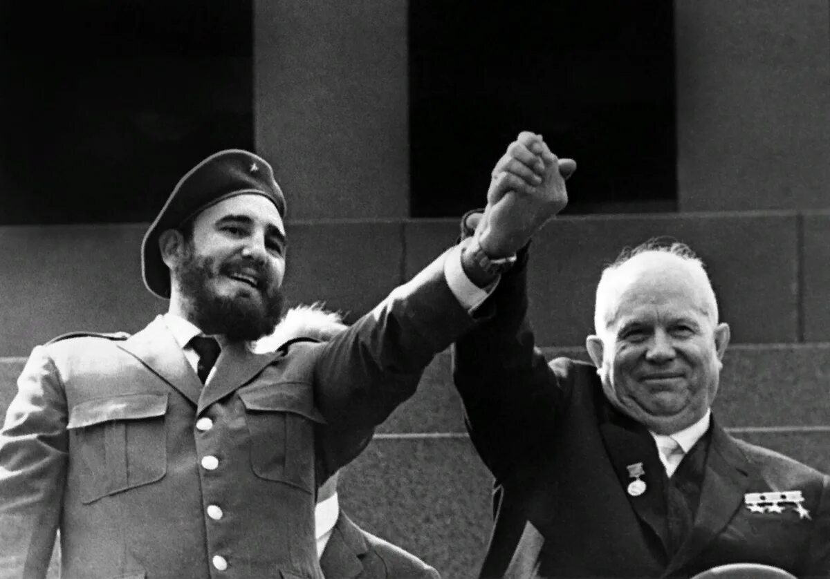 Последствие карибского кризиса для советско кубинских отношений. Кастро в Москве 1963.