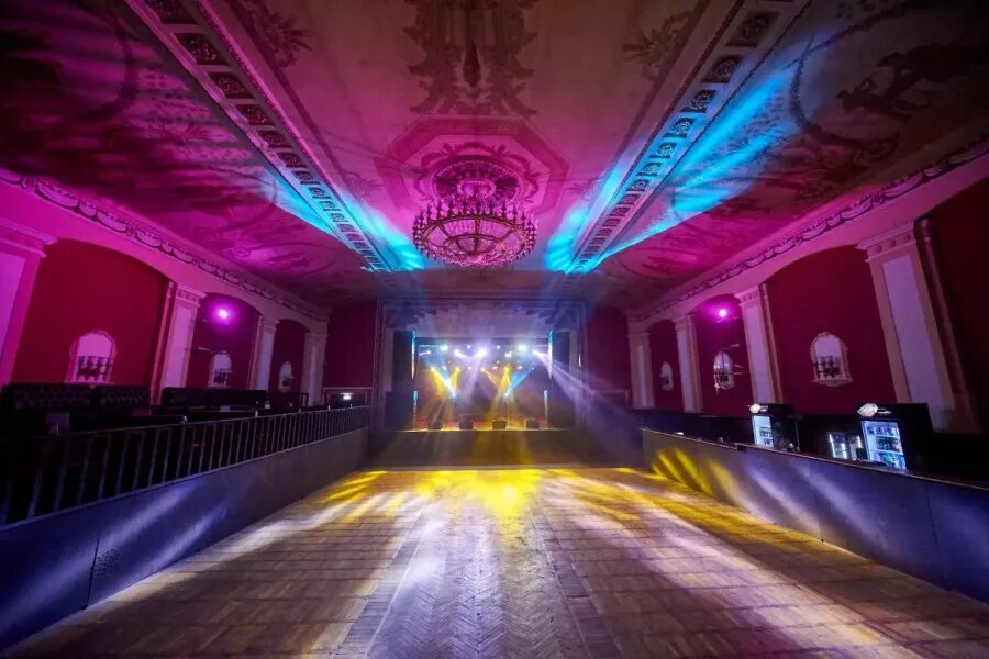 Crystal Ballroom аренда площадки для проведения мероприятий и кейтеринга в Москв