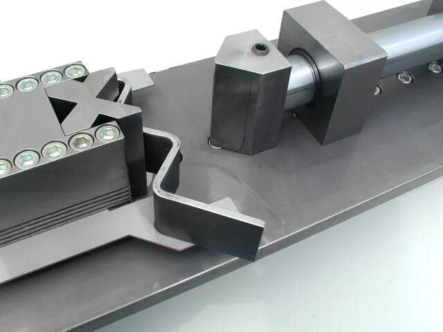 Гиб 10. Гибочный станок для алюминиевых профилей,модель cr248rcnchw. Матрицы и пуансоны гибочный инструмент. Станок для радиусной гибки композитных материалов Kutruff 4200 b. Универсальный гибочный станок uo-30.