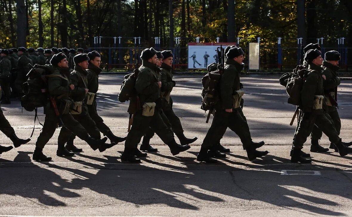 Мобилизация. Мобилизация в РФ. Военные идут. Частичная мобилизация 2022. Что известно о новой мобилизации в россии