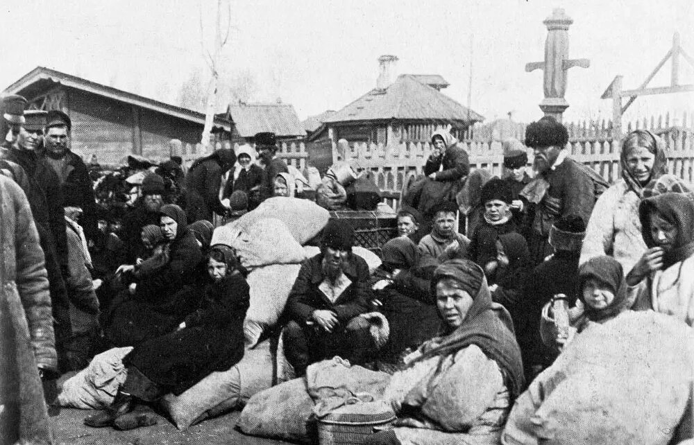 Тарантас в тобольской губернии 19 век. 1907 переселенцы сибирь. Крестьяне переселенцы сибирь 20 век. Русские переселенцы в казахстане конец 19 века. Переселенцы в сибирь 19 век тюмень.