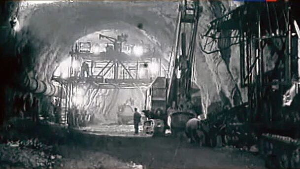 город под красноярском под землей. красноярск город под землей. тоннель под рекой енисей. тоннель под енисеем. заброшенные тоннели московского метрополитена.