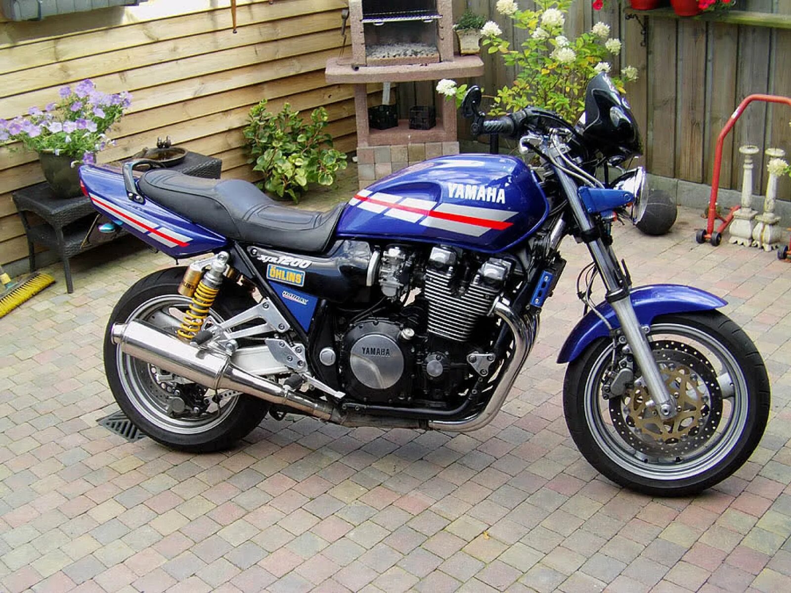 Yamaha 1200 характеристики. Xjr 1200 1994 года. Мотоциклы yamaha xjr 1200. Yamaha 1200 характеристики. Yamaha xjr 1200 r.