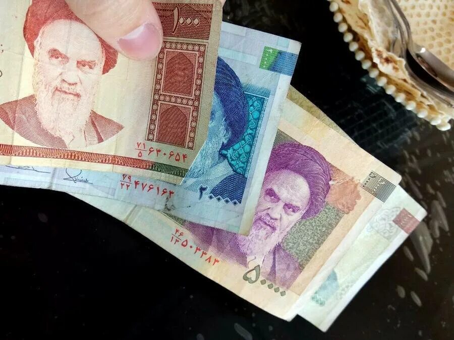 Иранские деньги в рублях. Валюта ирана. Банкнота ирана. Иранские деньги. Какие деньги в иране.