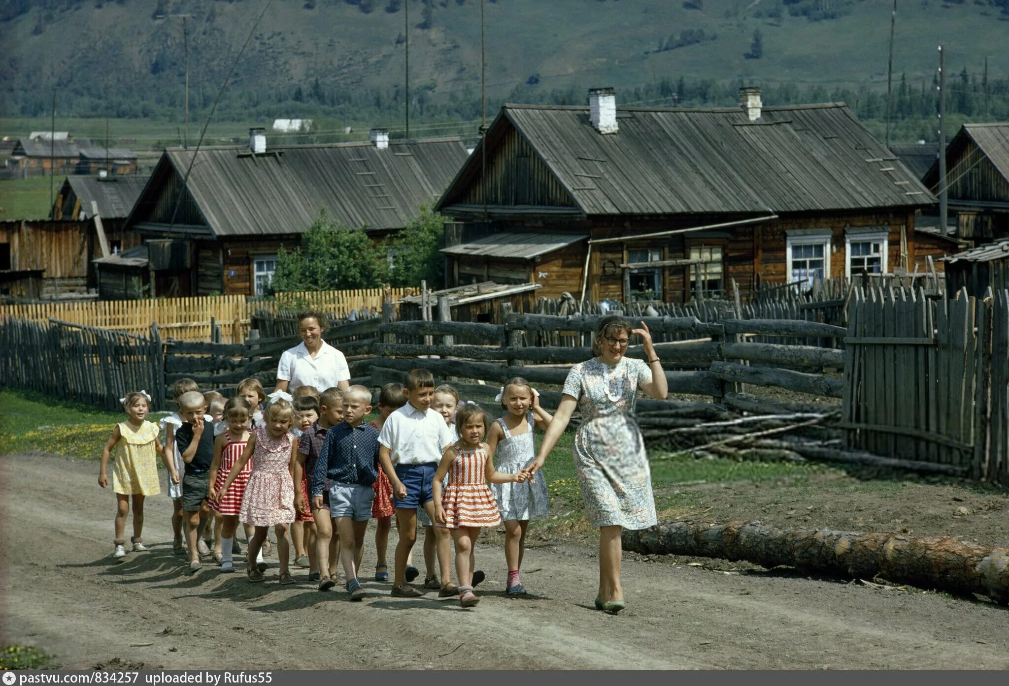 Деревня 80 года. Деревни СССР 70х. Деревня в СССР 70-Е годы.