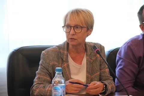 Садовникова
