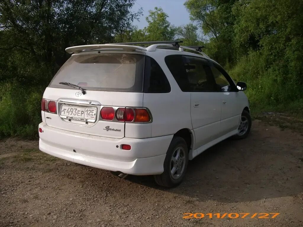 Ипсум 98 год. Тойота Ипсум 1998. Toyota ipsum 1998. Toyota ipsum 1998 face. Toyota ipsum 1998 Tuning.