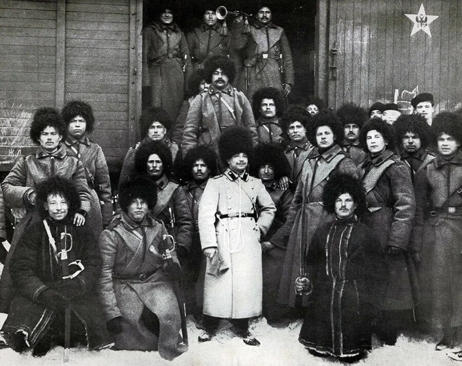 Обществ русско японскую. Марсова звезда в российской империи. пятиконечная звезда в российской империи. российская империя 1904 год. виктор булла русско японская война.