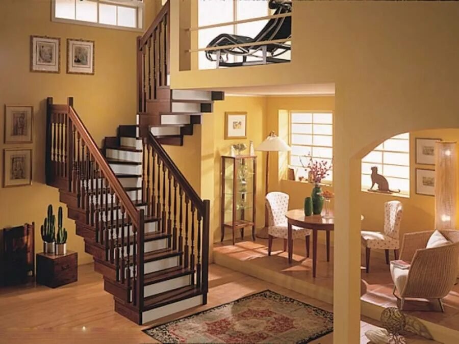Лестница на второй этаж. Лестница на мансарду. Внутренние лестницы. Лестницы для частного дома.