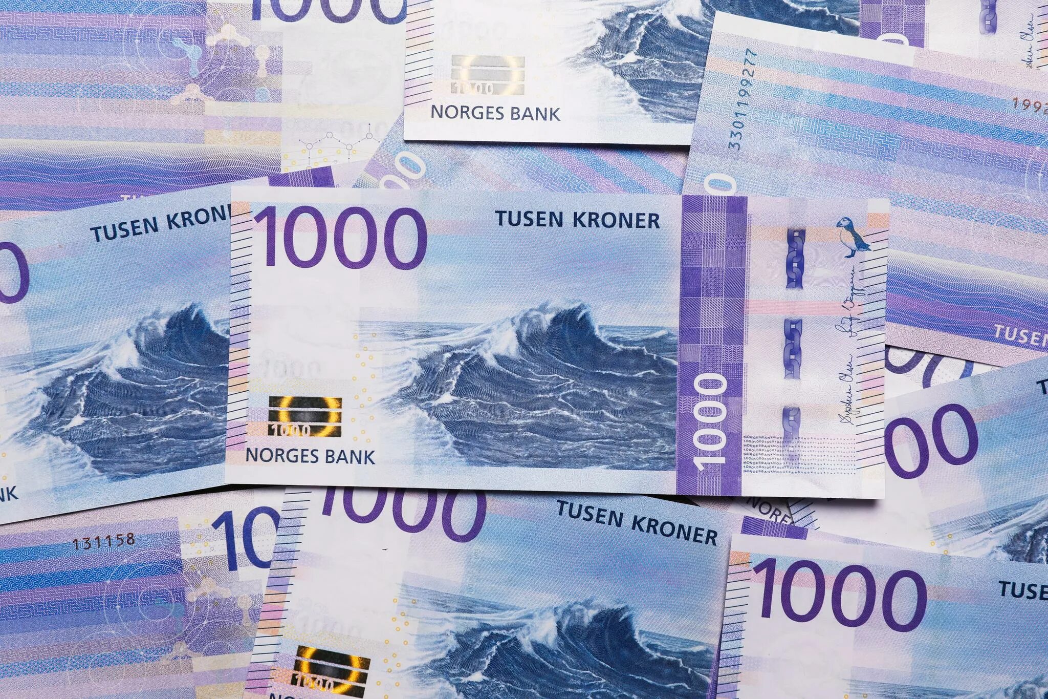 1000 крон. 1000 Крон Норвегии. Банкноты Норвегии. Норвегия банкнота 1000. Норвежские кроны банкноты.