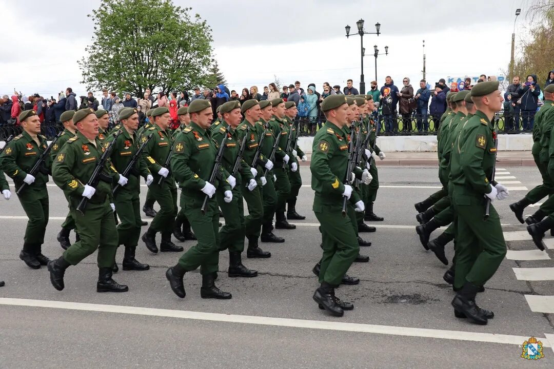 Военный парад. День Победы парад. Россия парад Победы. Омский областной парад Победы. Парад 9 мая отменен