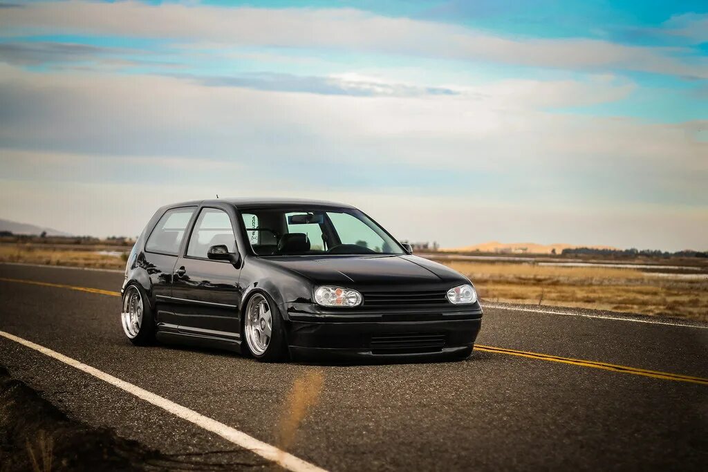 Volkswagen mk4. VW Golf mk4. Фольксваген гольф 4. WV Golf mk4. Гольф 4 стенс.