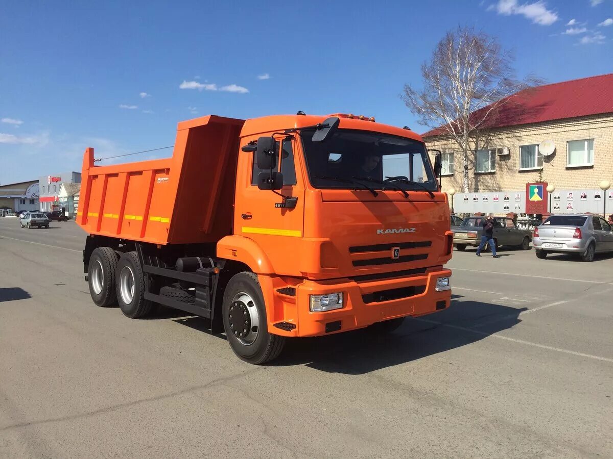 Камаз 65115 цена нового. КАМАЗ 65115 самосвал. КАМАЗ 65115-50 самосвал. КАМАЗ 65115 самосвал новый. КАМАЗ 65115-6058-48 самосвал евро 5.