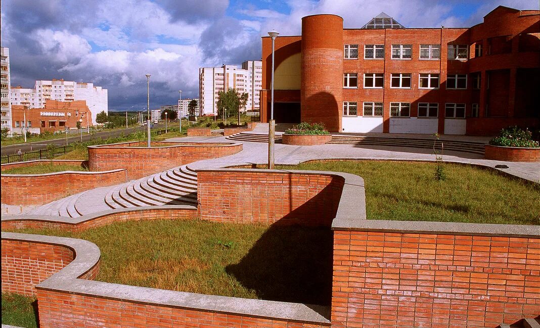 Городская 76. Школа 76 Лесной Свердловская область. Школа 76 город Лесной. Школа города лесного. Город Лесной Свердловской области.