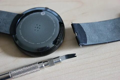 Как снимать ремешок smart watch