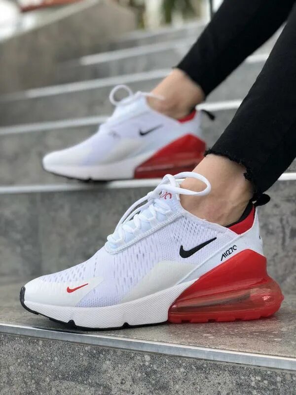 Nike Air Max 270. Nike Air Max 270 White. Nike Air Max 270 White Red. Кроссовки Nike Air Max 270 женские. Найк с пяткой