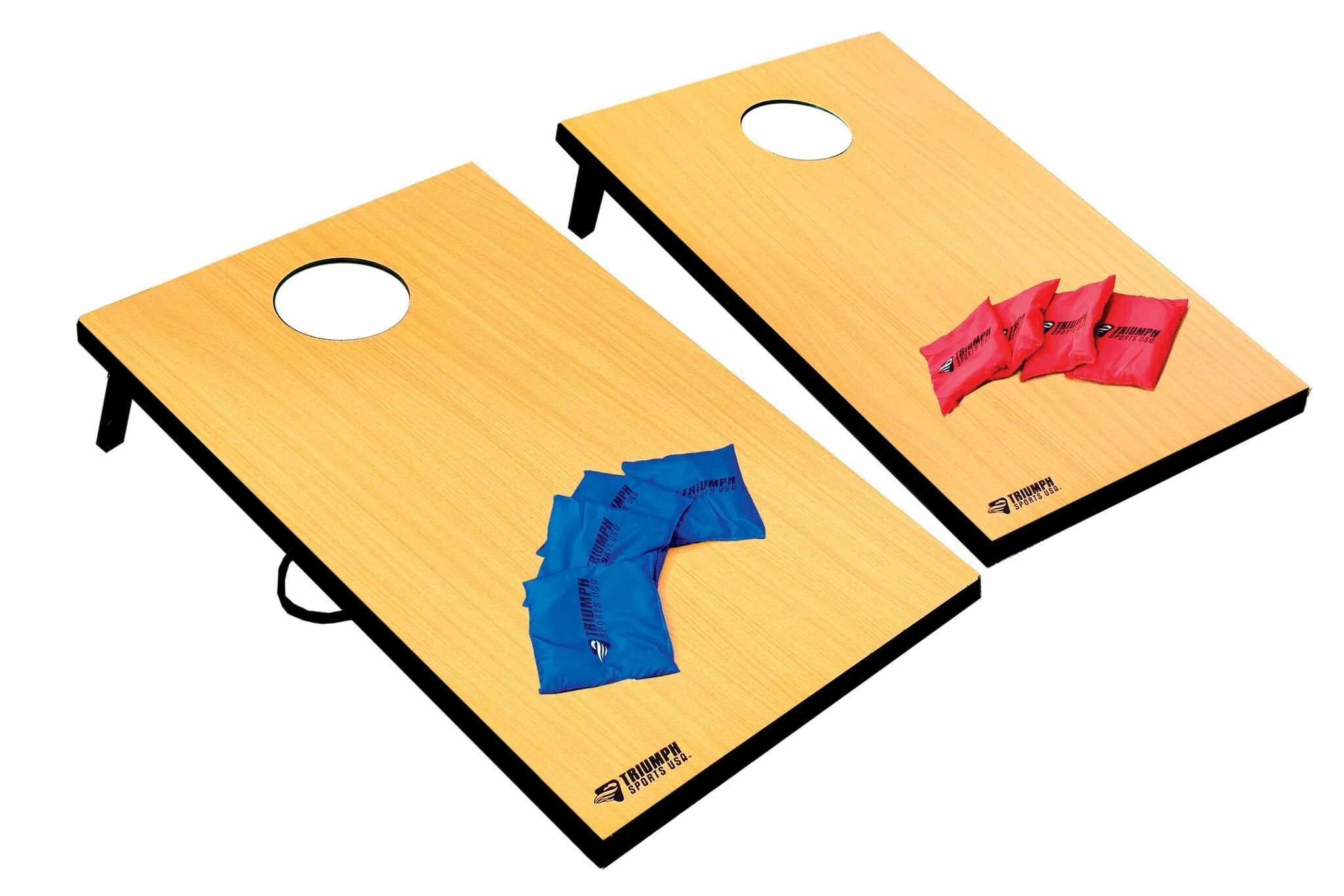 Как называется игра в мешочке. Cornhole игра. корнхолл настольная игра. спортивная игра корнхолл. игра мешочки с песком бросать в дырку.