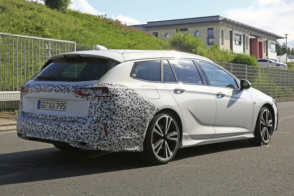 Опель инсигния 2025 года. Opel insignia 2025. опель инсигния 2025. opel insignia 2025 универсал. opel insignia tourer 2025.
