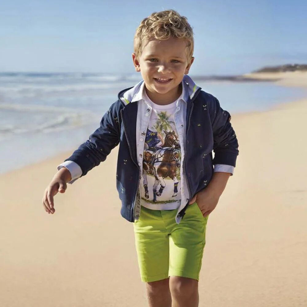 модные дети подростки. мальчишеская фото. джуниор детская одежда. удлиненные стрижки для мальчиков. мальчишеская фото.