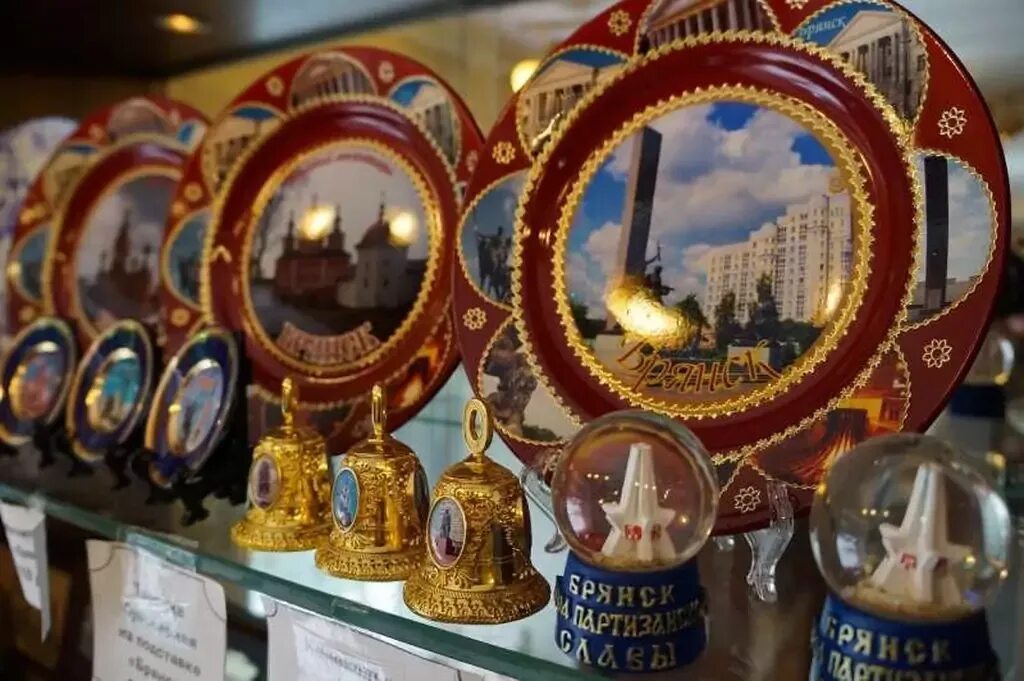 Национальные сувениры брянска. Сувениры. Валаам сувениры. Сувениры города брянск. Брянские сувениры.