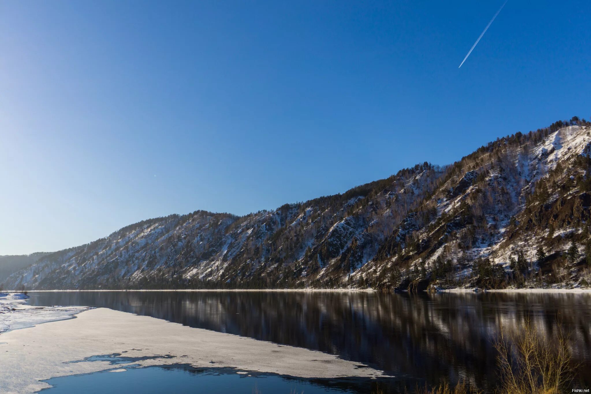 Погоду енисей осинского иркутской. Река енисей. река енисей красноярск. исток реки енисей. река енисей фото.