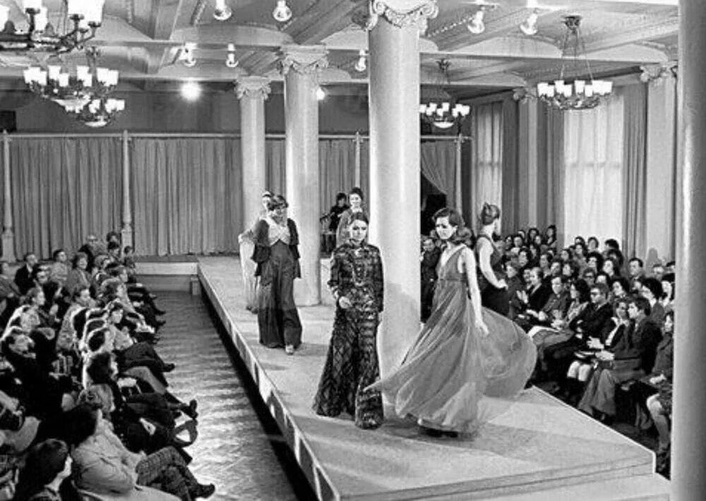 Дом моделей. Дом моделей. Дом моделей. Одмо на кузнецком мосту. Дом моделей на кузнецком мосту ссср.