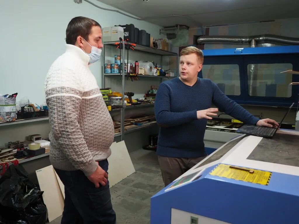 Омк выкса. Фонд омк участие. Школьная ярмарка. Работа в выксе. Фонд омк участие.