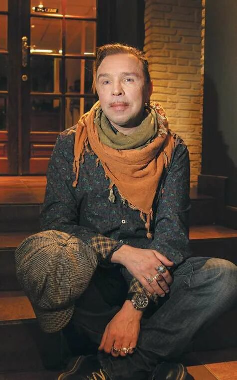 Жена сукачева. Гарик сукачев с женой. Гарик сукачев с женой. Жена гарика сукачева. Жена гарика сукачева.
