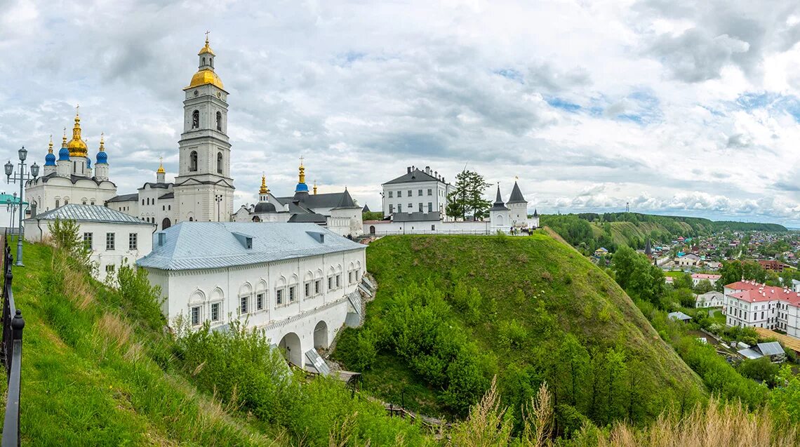 Тобольский кремль. Тобольский Кремль Тобольск. Тобольский Кремль Тюмень. Каменный Кремль в Тобольске. Тобольский Кремль Тобольск экскурсия.