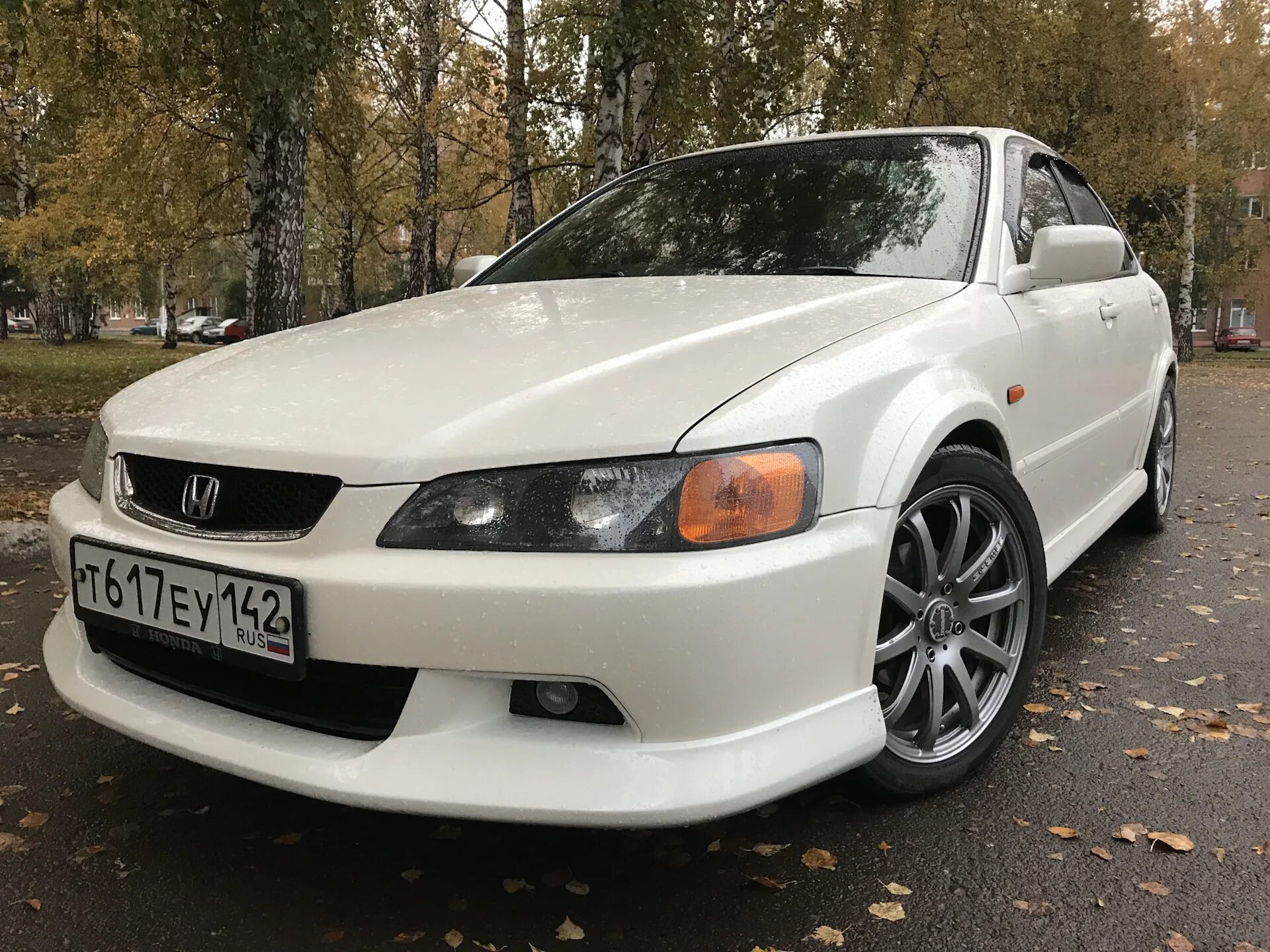 Honda euro. Honda Accord 6 Euro r. Фары Хонда Аккорд 6 евро р. Фары Хонда Торнео евро р. Фонари Euro r Accord 6.