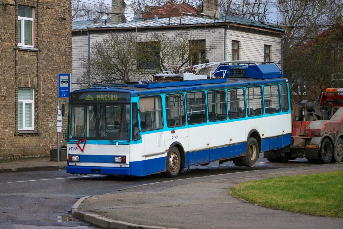 Тр 18