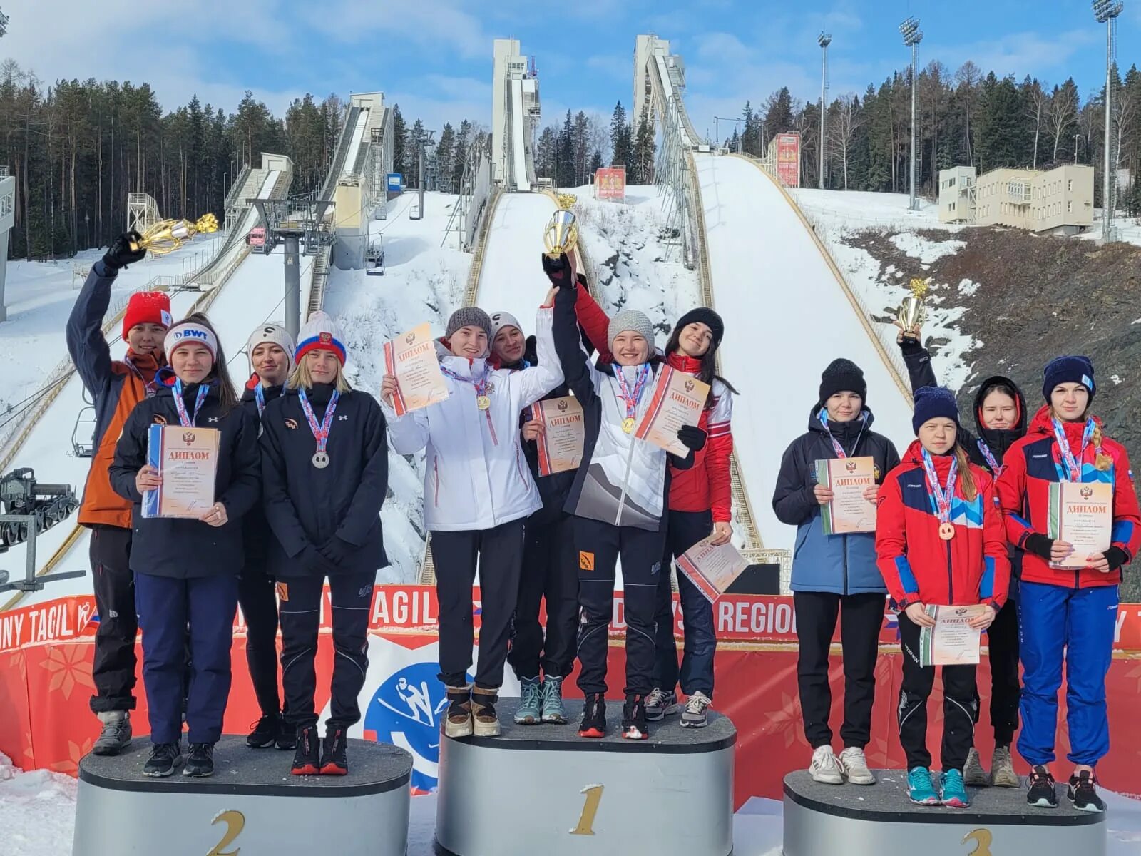 Км по прыжкам с трамплина 2023 2024. Мариус линдвик прыжки с трамплина. Км по прыжкам с трамплина 2023 2024. Прыжки с трамплина нижний тагил. Км по прыжкам с трамплина 2023 2024.