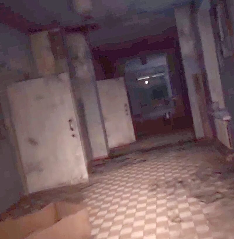 Последнее пришествие дьявола 2022 фильм. Темный страшный коридор. Квест паноптикум на беговой. Ужас в петровском. Паноптикум тюрьма.