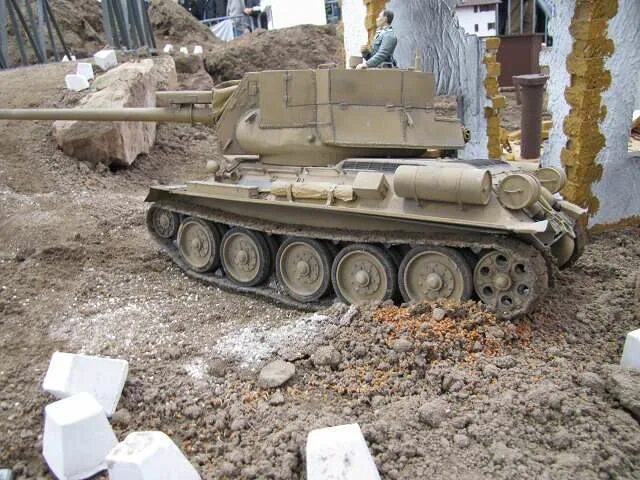 Е34 100. Т-34-100 ЛБ-1. T-34/122. Т-34-122 Египет. Т-34 122 мм.