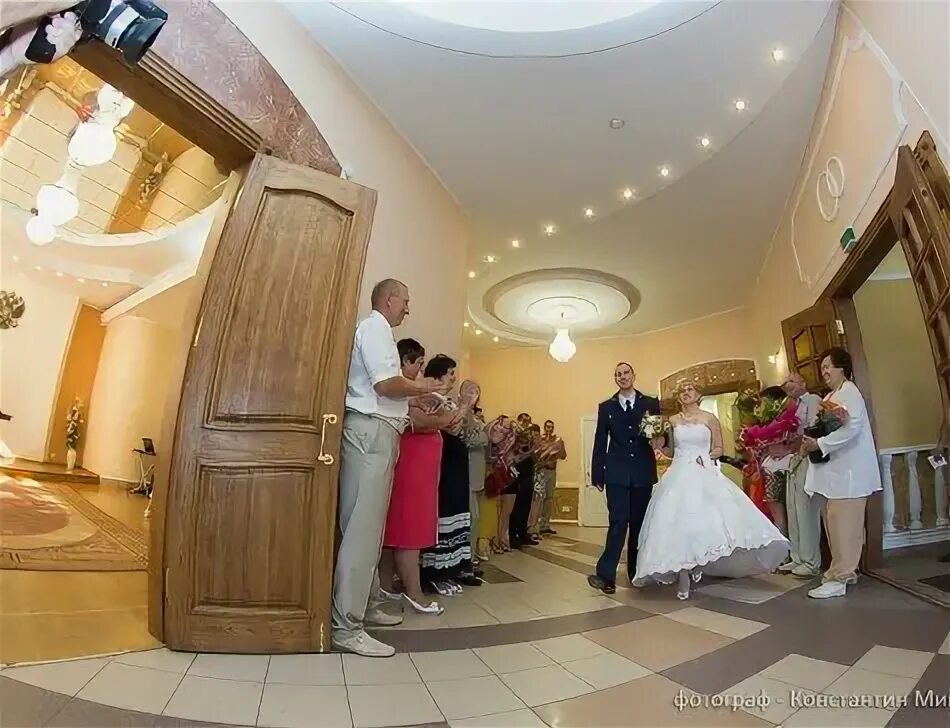 Загс ленинского района воронеж. Куцыгина 6 воронеж загс. Отдел загс ленинского района воронежа. Загс ленинского района куцыгина 6 воронеж. Ленинский загс г воронежа.