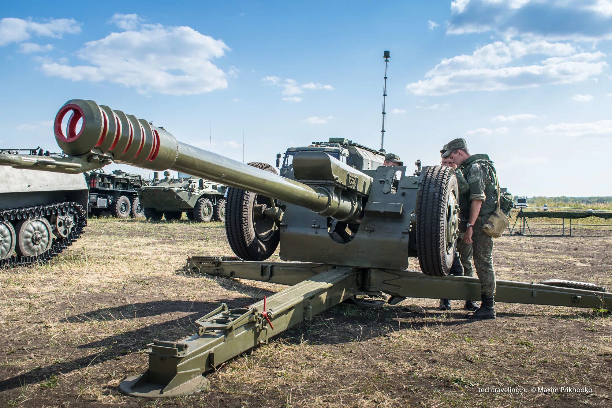 Калибр 122 мм. 122-Мм гаубица д-30. 122 Мм пушка д-30. Пушка-гаубица д-30. 122 Мм д-30.