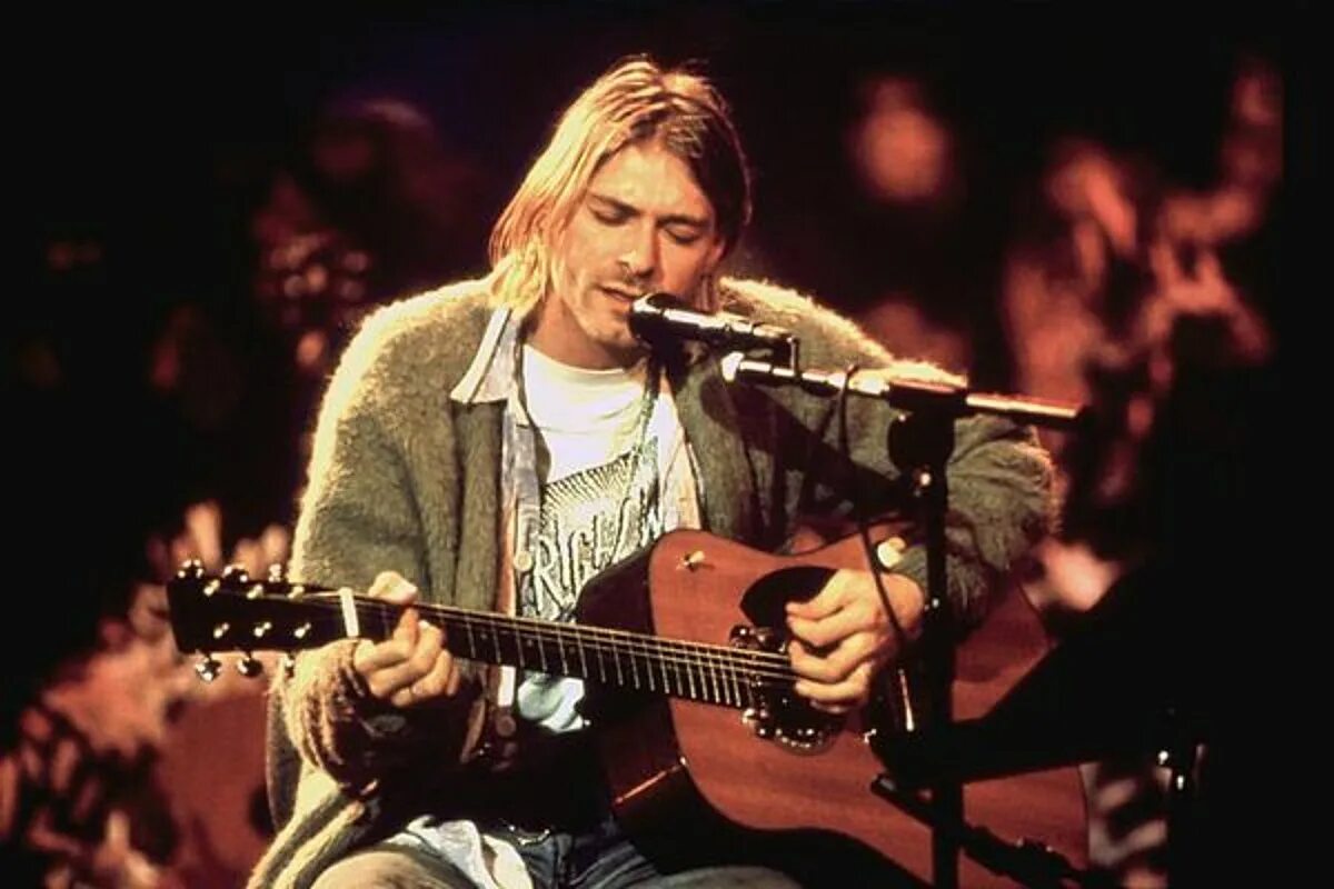 Nirvana mtv unplugged. Курт Кобейн. Курт Кобейн и Nirvana. Нирвана Кобейн. Нирвана концерт 1994.