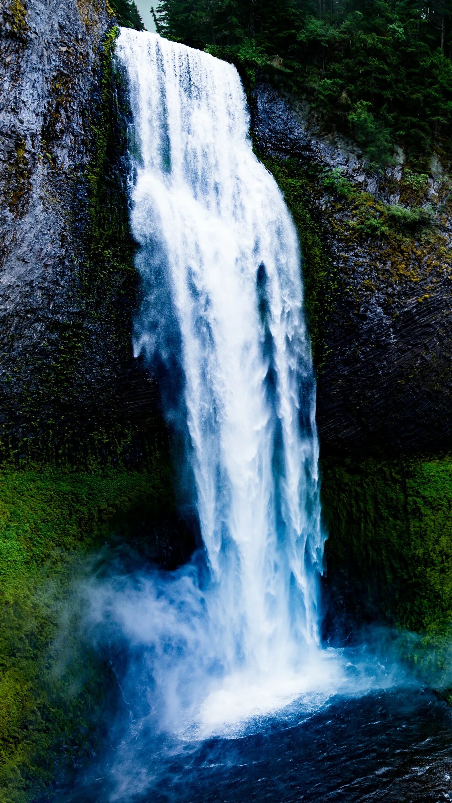 водопады мерцающие. красивые водопады. живой водопад на телефон. живой водопад на телефон. живая природа.