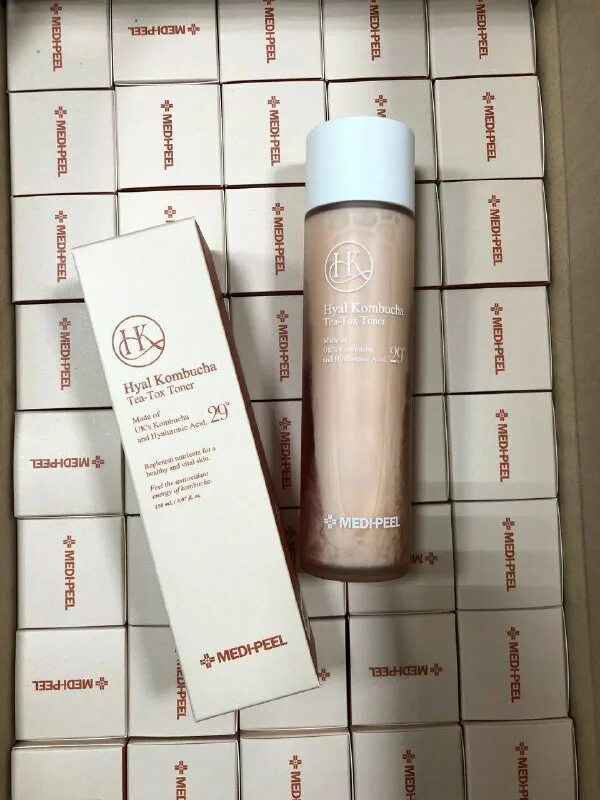 Medi peel hyal kombucha tea tox cream