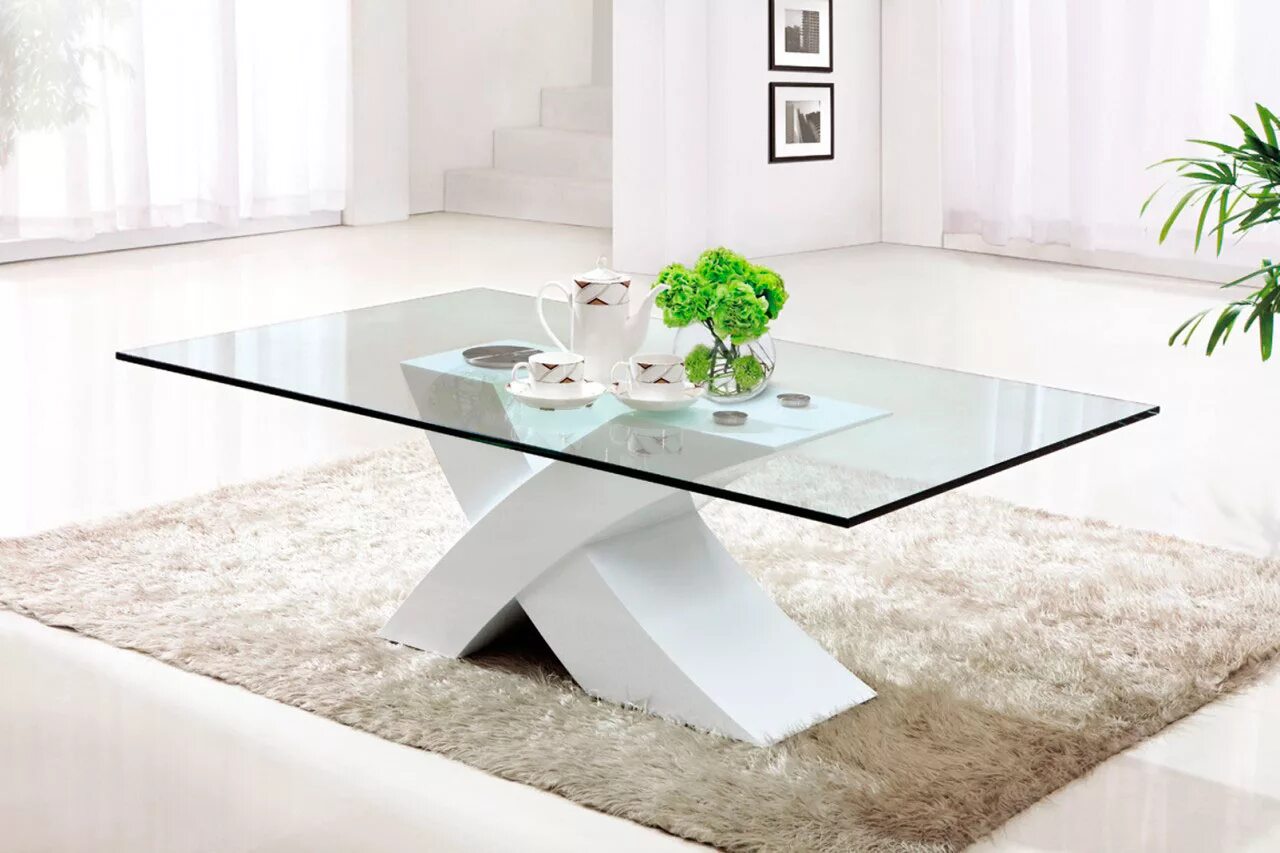 Столик фото. Стол Lago White Silk-White. Стеклянный столик. Стеклянный журнальный столик. Стеклянный стол в гостиную.