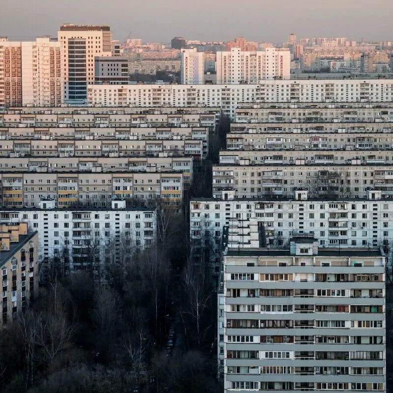 Панельная москва. Человейники Чертаново. Дворы Чертаново 1993. Чертаново панельки. Панельные дома.