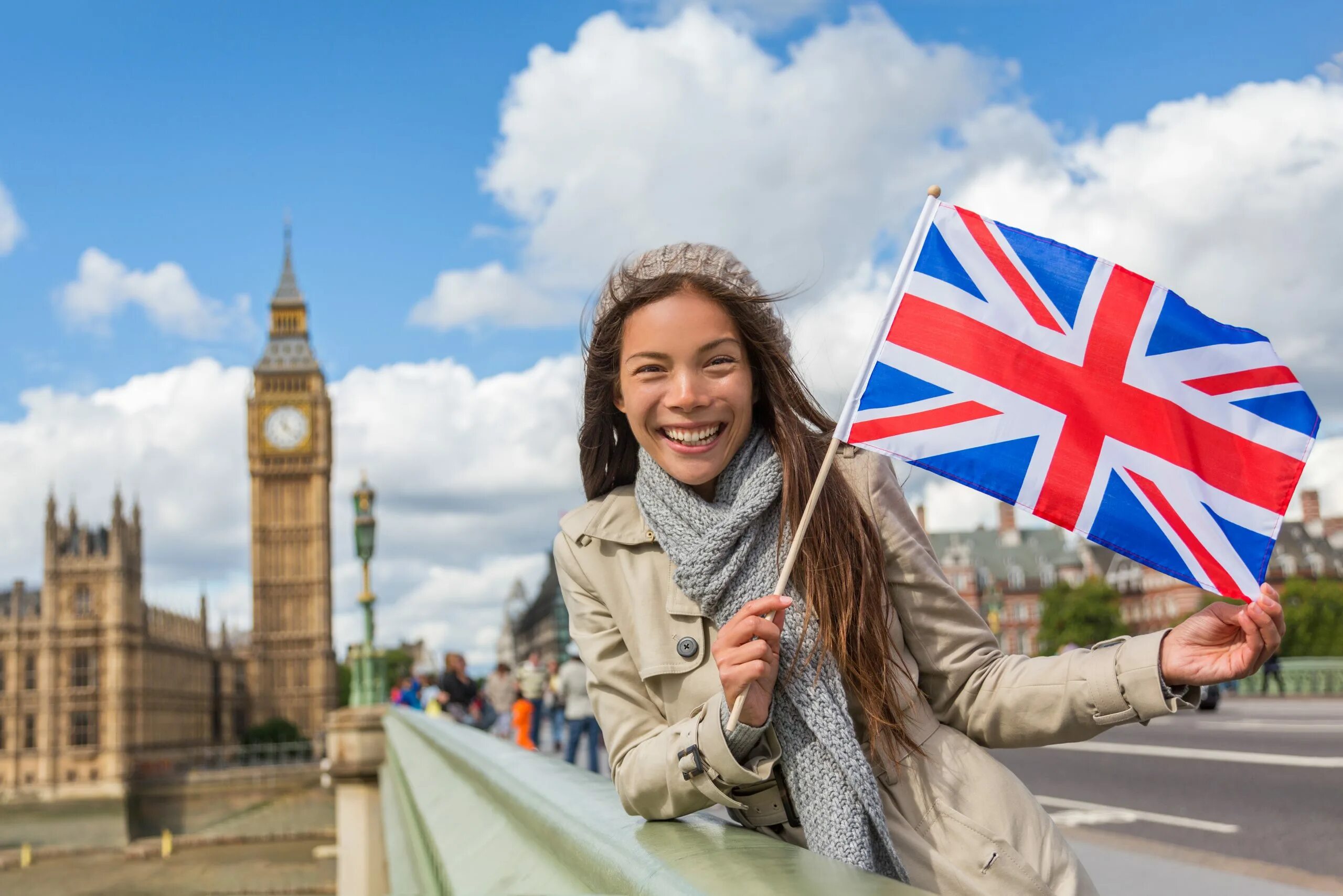 These are from the uk. Британцы люди. Русские в Великобритании. Стереотипы об Англии. Стереотипы о Британии.