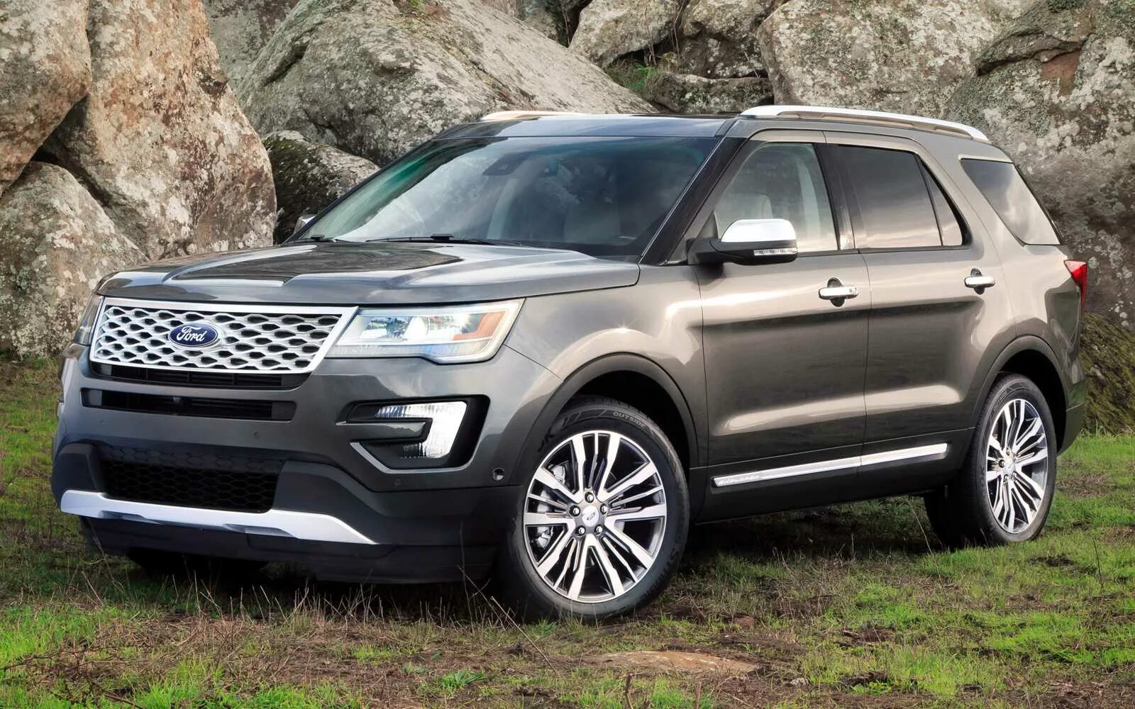 Ford explorer 5 2017. Форд эксплорер xlt. Ford explorer 2018. Ford explorer 2010. Ford explorer v.